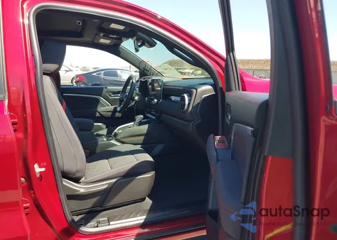 2025 Chevrolet Colorado 4Wd Z71 z USA, uszkodzony, nr VIN 1GCPTDEK6S1128151